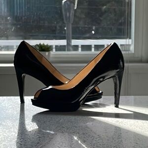 Elegant Cole Haan/Nike air Black Heels